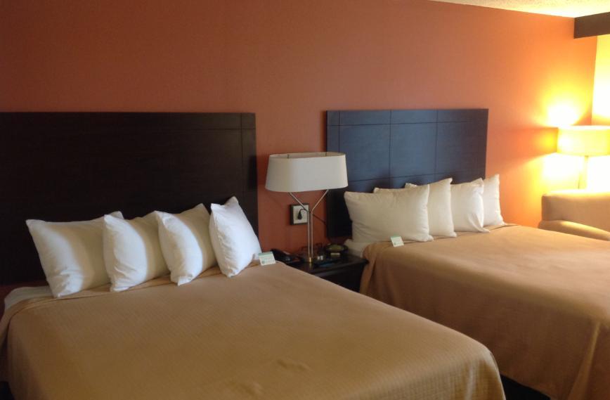 University Inn Austin North 객실 사진