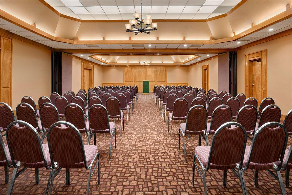 University Inn Austin North 외부 사진